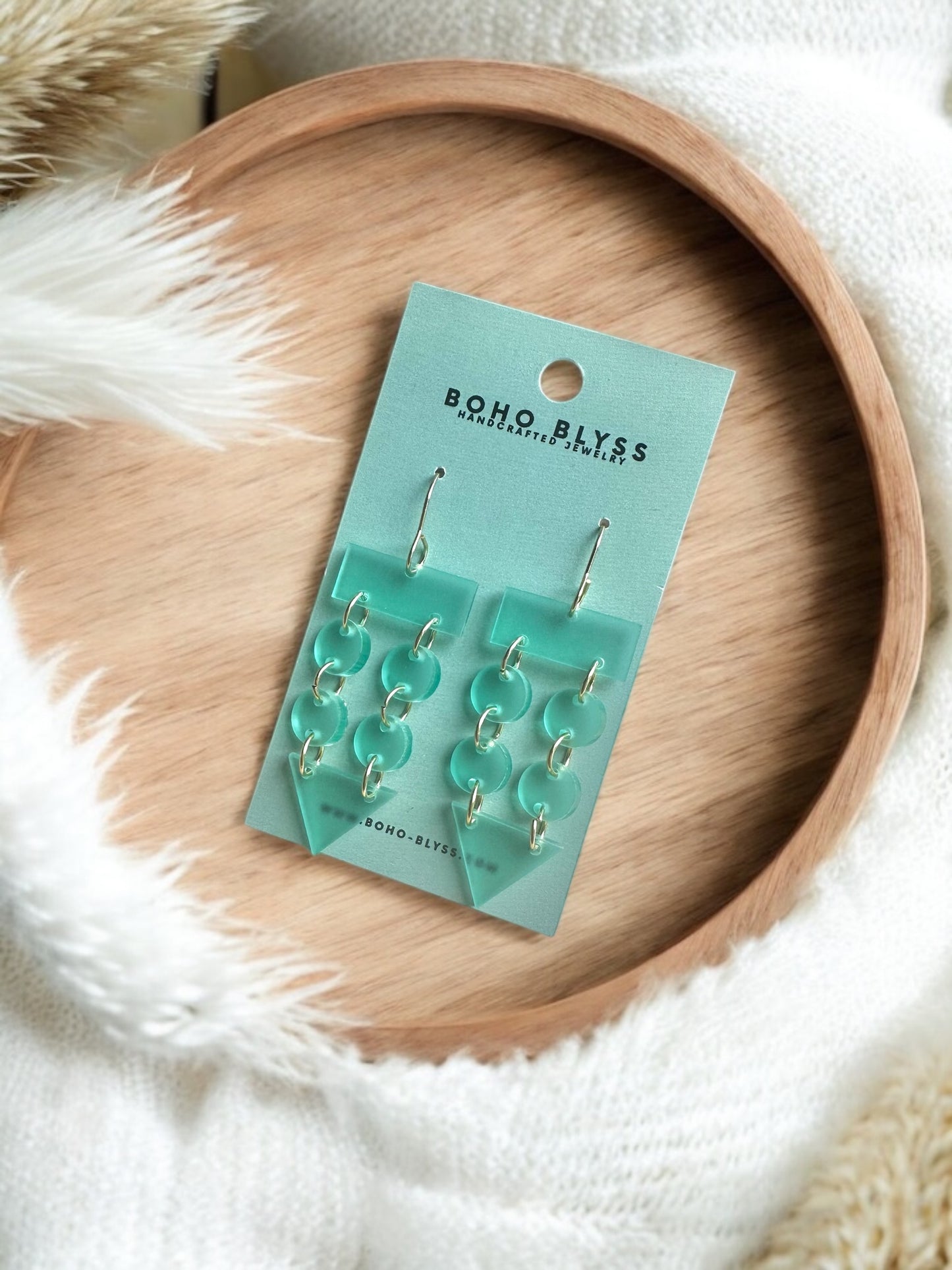 Point It Out Geometric Dangles