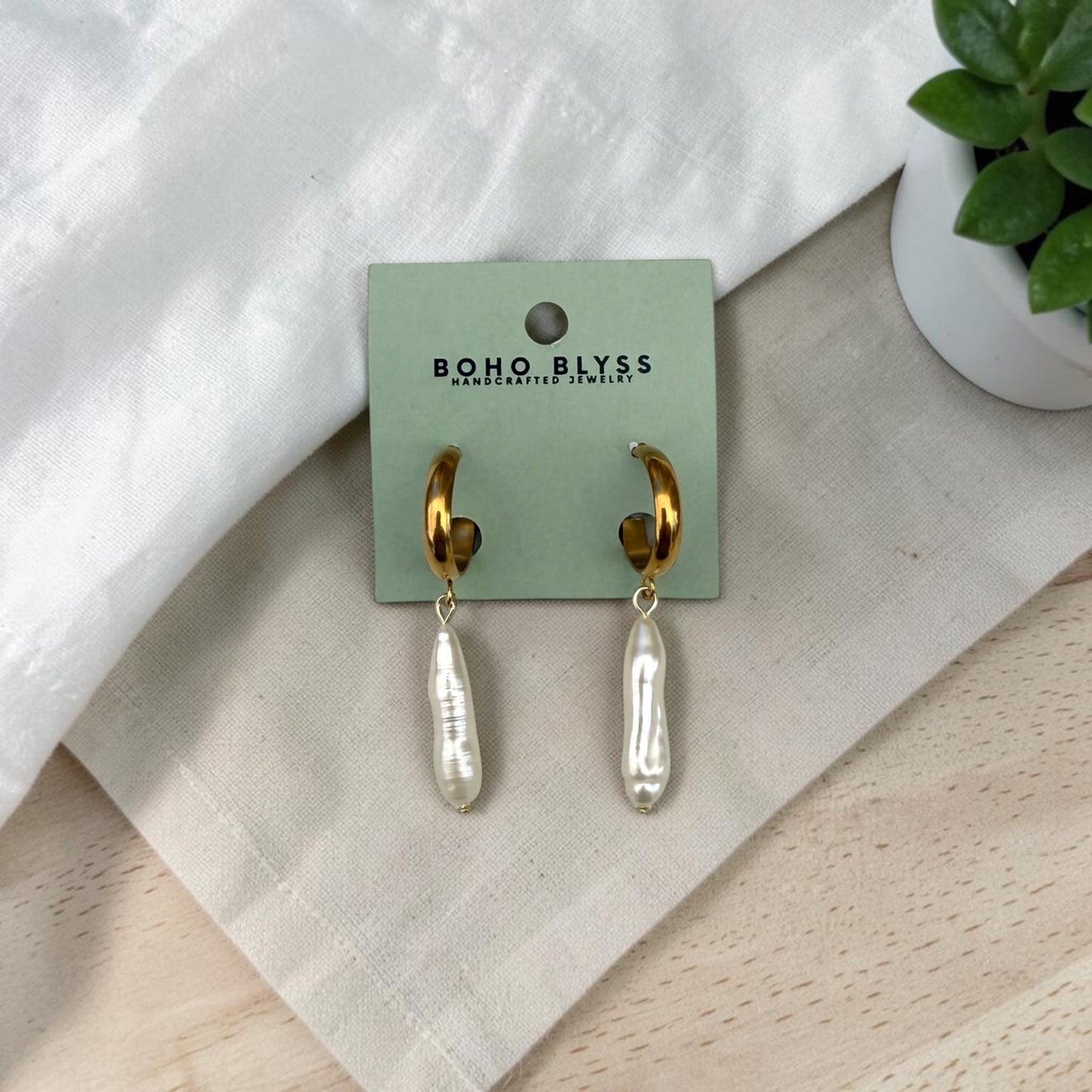Biwa Pearl Hoops