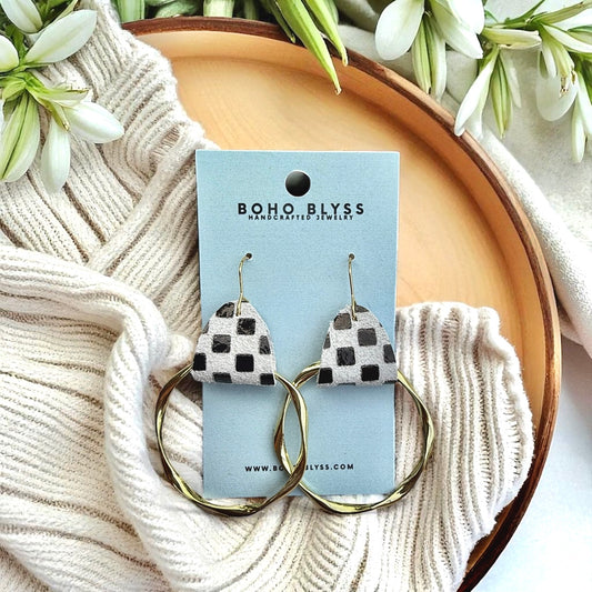 Checkered Wavy Hoops