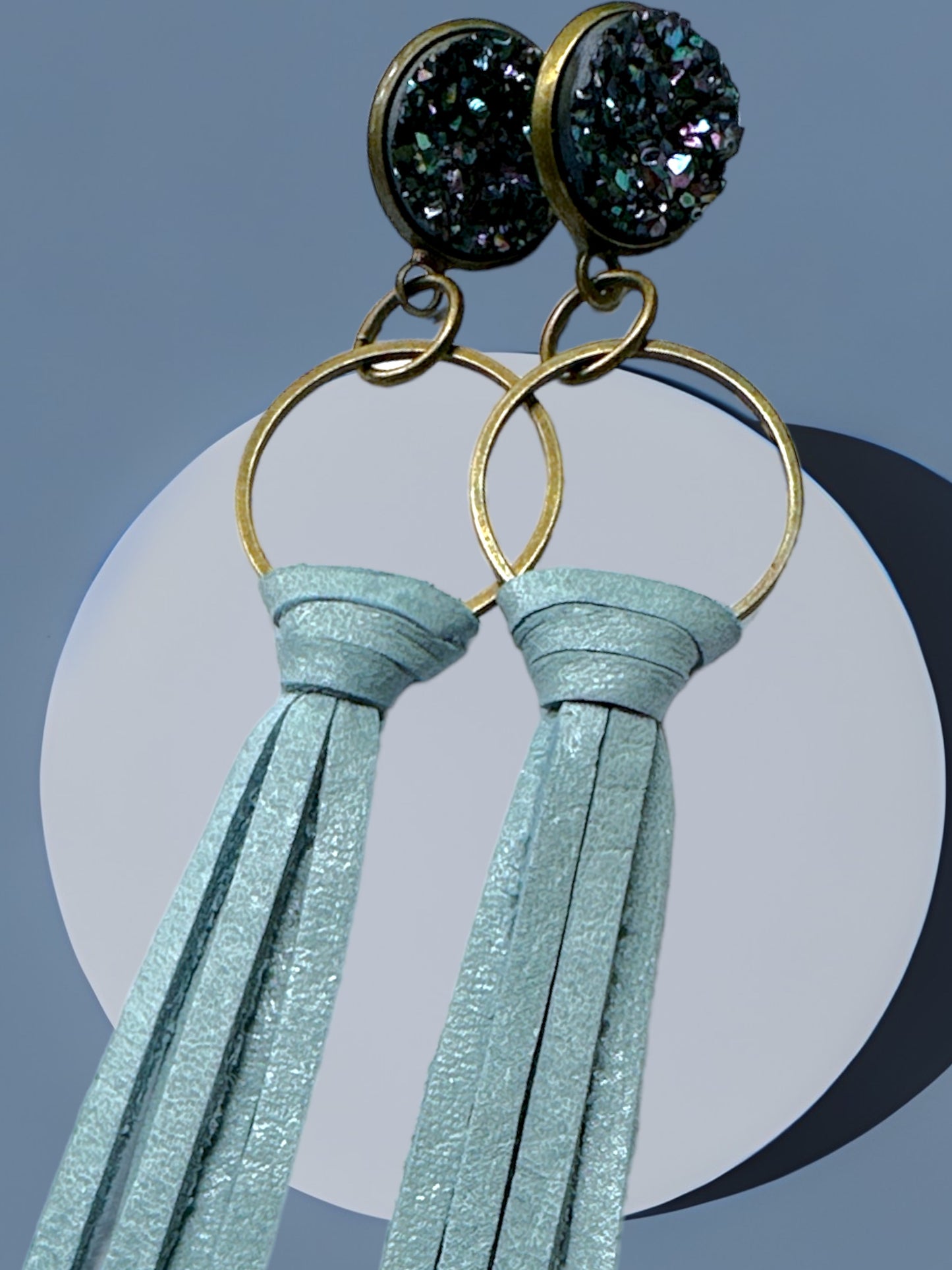 Druzy Post Long Tassels