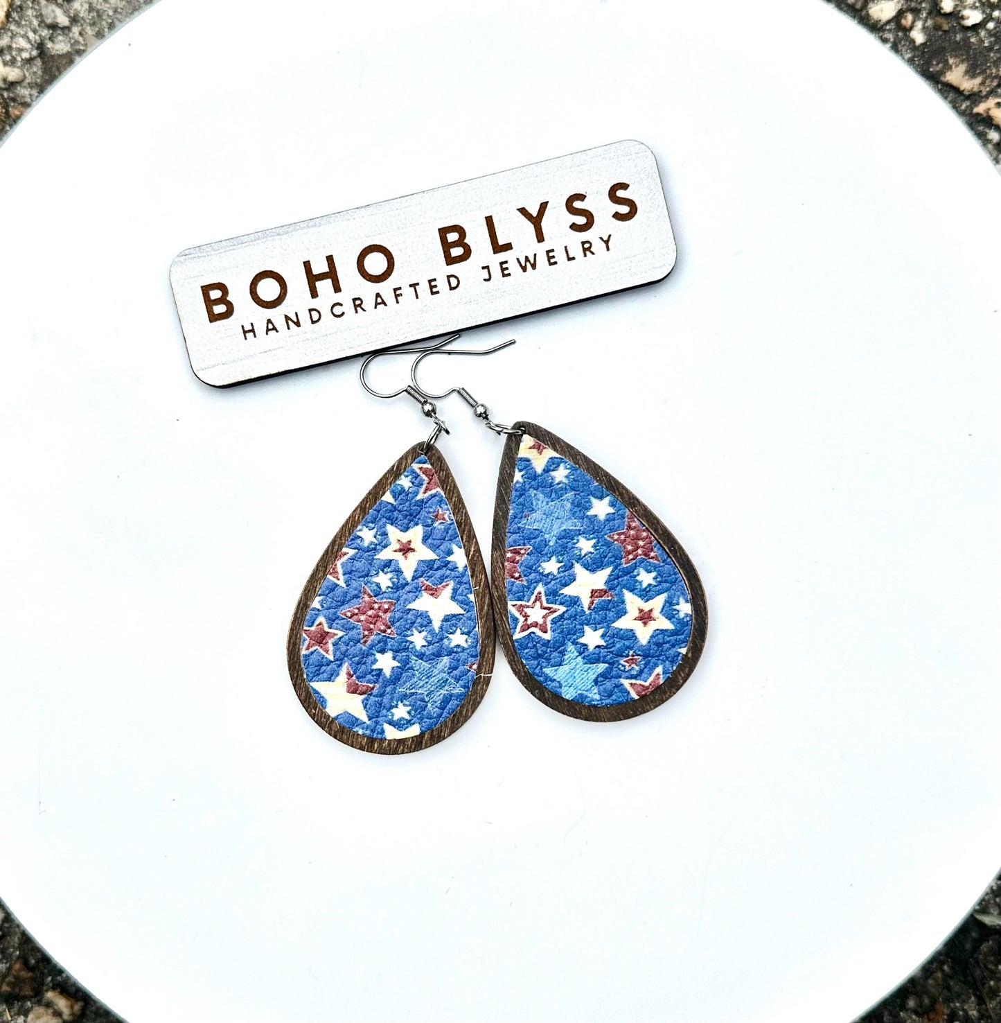 Vintage Americana Teardrops