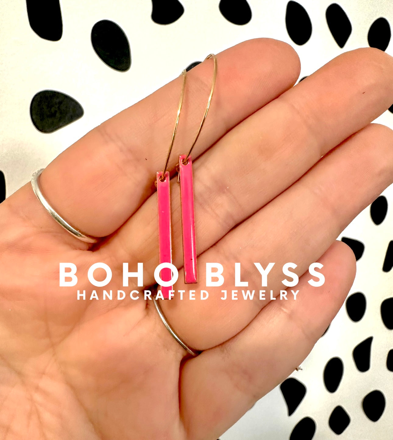 Hot pink enamel bars