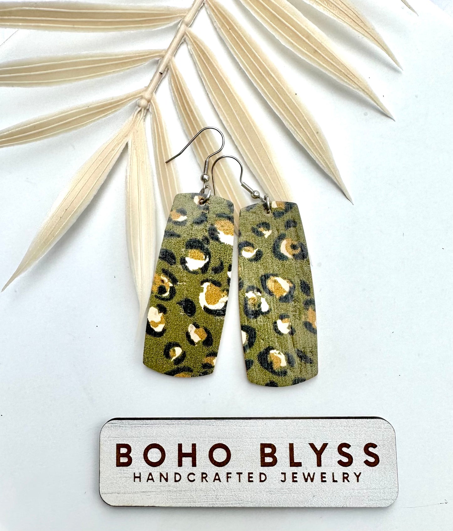 Olive leopard bars