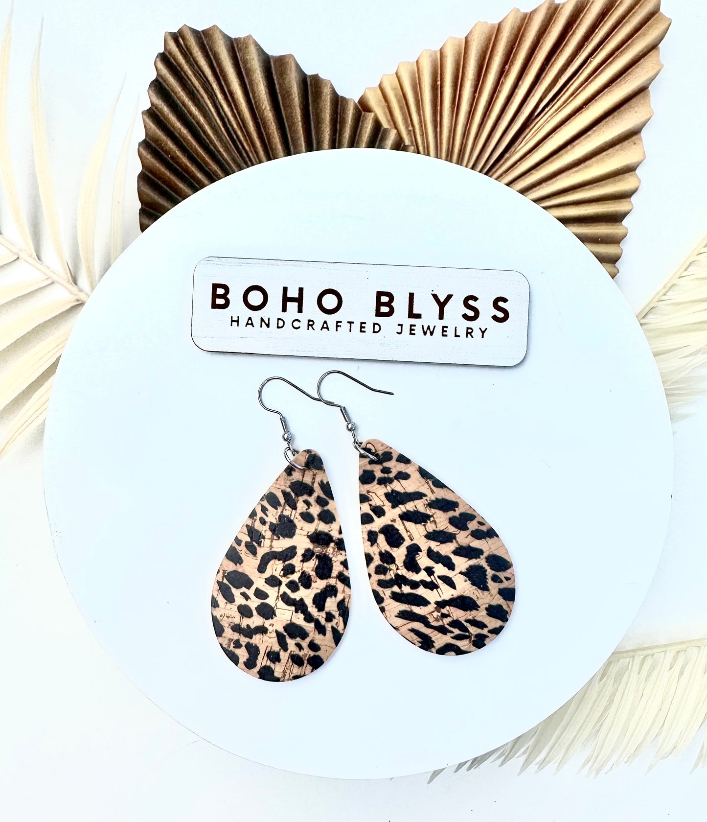 Leopard cork teardrops