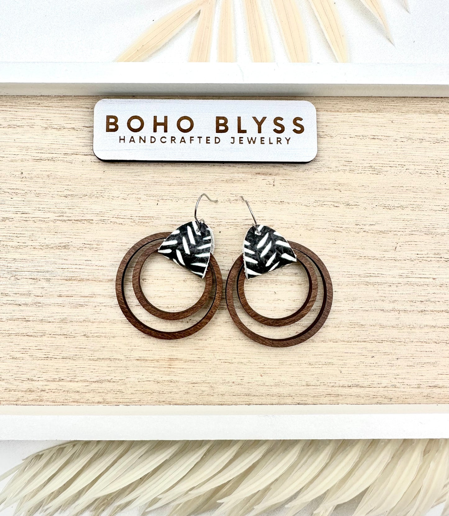 Wooden hoops/b&w chevron leather