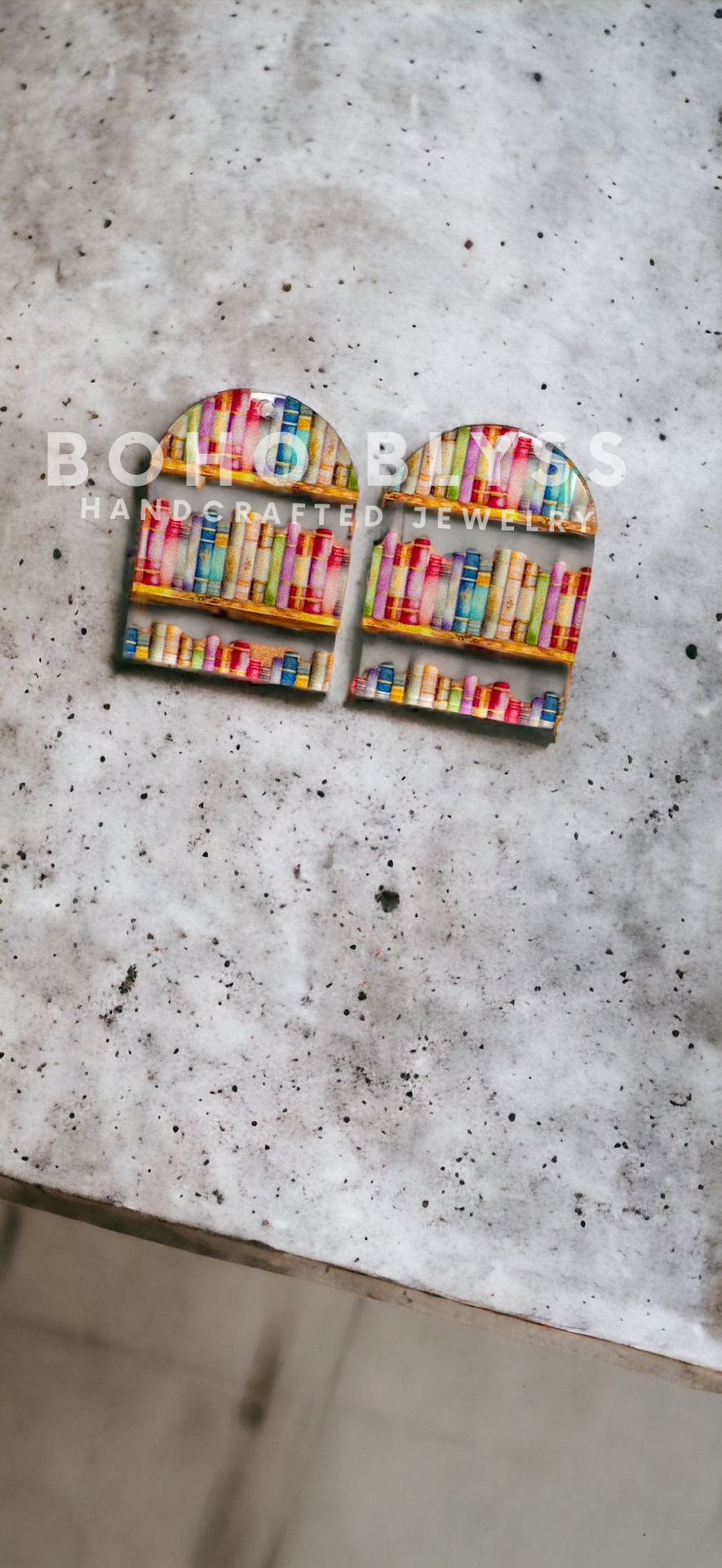 Bookshelf Beauty