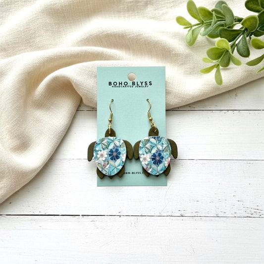 Summer Floral Sea Turtles