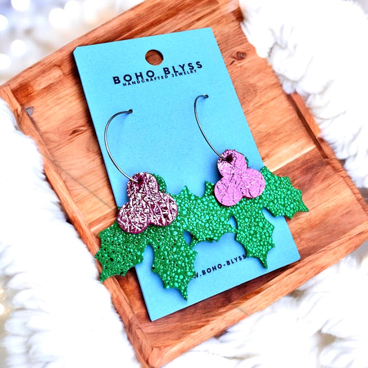 Holly Leaves & Berries Please